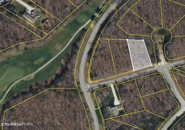 Homes for sale in Crossville, TN | 105 Valarian Dr, Crossville, TN 38558 | MLS# 1337295