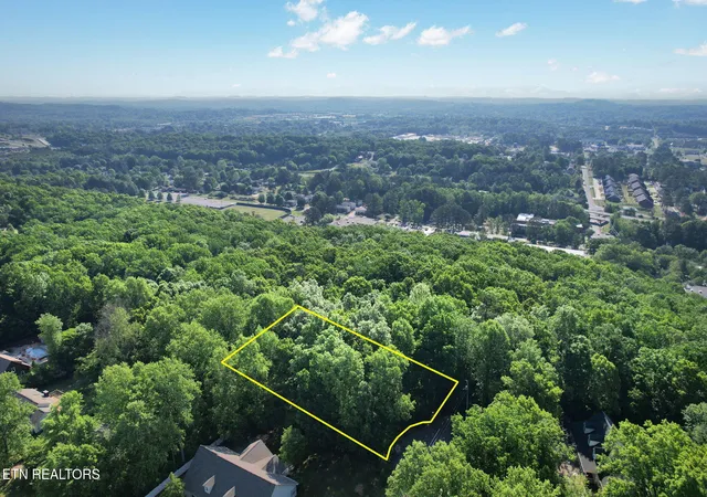 5th image of 3470 Crown Colony Dr, Cleveland, TN 37312 | MLS# 1338001