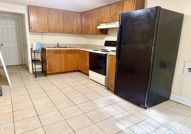 Photo 3 of Single family home for sale at 3928 Lilac Ave, Knoxville, TN 37914 | MLS# 1337260 | Listing updated on 2026-08-04