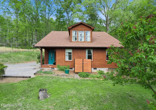 Homes for sale in Andersonville, TN | 360 Sequoyah Rd, Andersonville, TN 37705 | MLS# 1337363