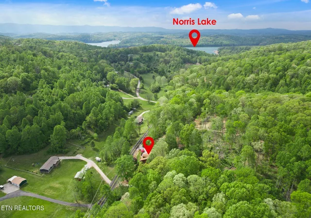 Homes for sale in Andersonville, TN | 360 Sequoyah Rd, Andersonville, TN 37705 | MLS# 1337363