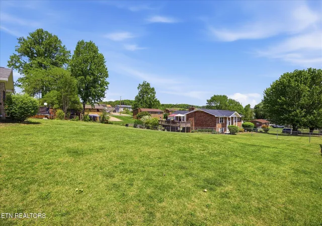 5th image of 1332 Trentham Cir, Seymour, TN 37865 | MLS# 1337799