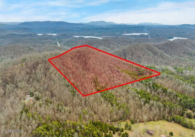 2nd image of 1924 Big Gully Rd, Maryville, TN 37801 | MLS# 1337514