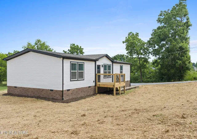 Homes for sale in Sweetwater, TN | Lot 40 Sweetwater Vonore Rd, Sweetwater, TN 37874 | MLS# 1337747