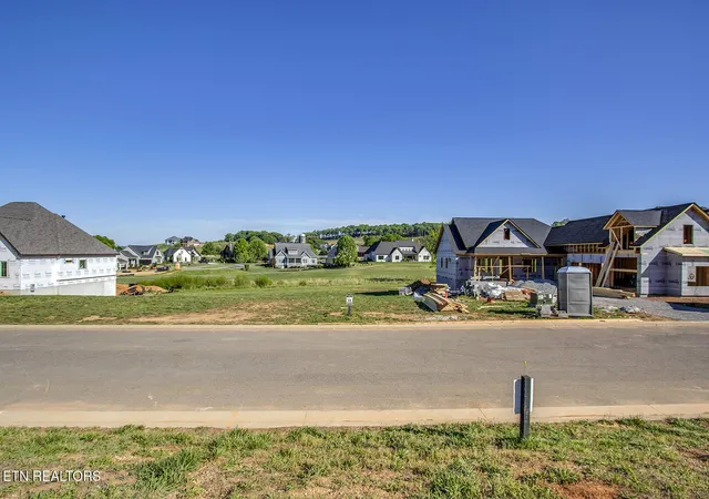 2nd image of 2258 Chestnut Ln, Loudon, TN 37774 | MLS# 1338017