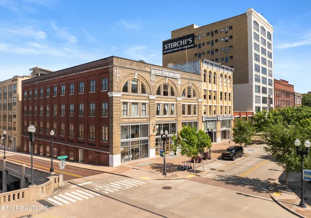 Photo 1 of Single family home for sale at 112 S Gay St #201, Knoxville, TN 37902 | MLS# 1337722 | Listing updated on 2026-08-26