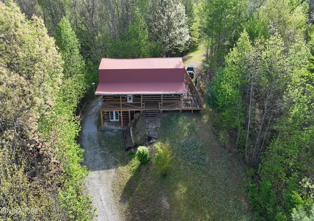 2nd image of 418 Turkey Creek Rd, Tellico Plains, TN 37385 | MLS# 1340690