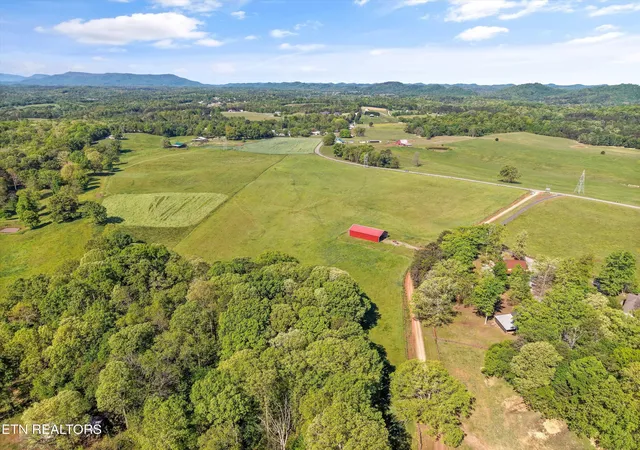 Photo 3 of Sale Pending at 880 Fairview Rd, Tellico Plains, TN 37385 | MLS# 1337812 | Listing updated on 2026-09-24