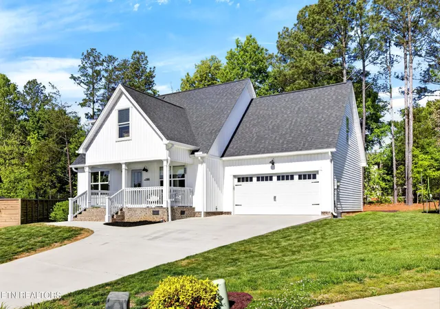 Photo 2 of Single family home for sale at 1360 Nw Stone Crk Tr, Cleveland, TN 37312 | MLS# 1337831 | Listing updated on 2026-07-28