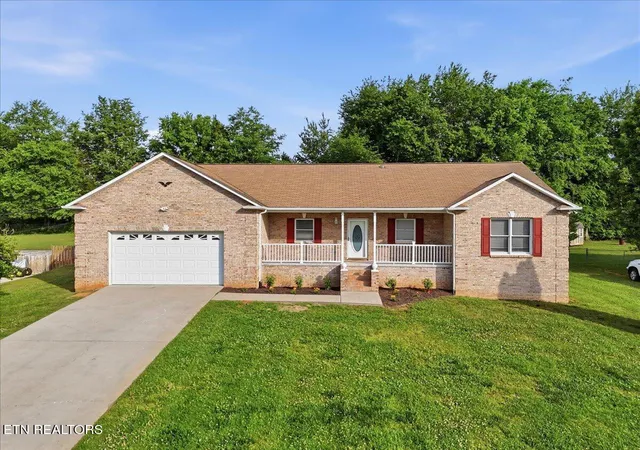 Homes for sale in Lenoir City, TN | 1401 Misty Ridge Dr, Lenoir City, TN 37772 | MLS# 1339906