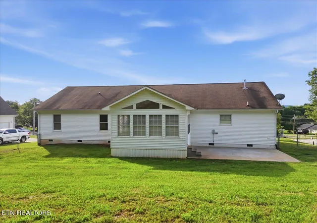 Homes for sale in Lenoir City, TN | 1401 Misty Ridge Dr, Lenoir City, TN 37772 | MLS# 1339906