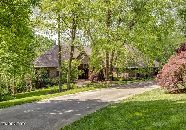 2nd image of 113 Wiltshire, Oak Ridge, TN 37830 | MLS# 1338360