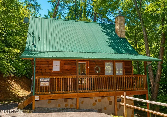 Photo 1 of Single family home for sale at 837 Sunrise Blvd, Sevierville, TN 37862 | MLS# 1338096 | Listing updated on 2026-04-24