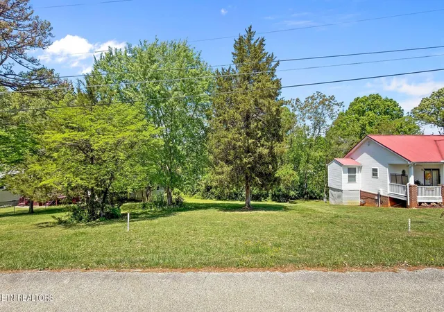 4th image of 720 Garrett Rd, Dandridge, TN 37725 | MLS# 1338230