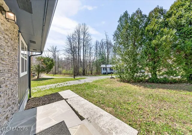 Homes for sale in Pikeville, TN | 121 Twin Oaks Rd, Pikeville, TN 37367 | MLS# 1338040