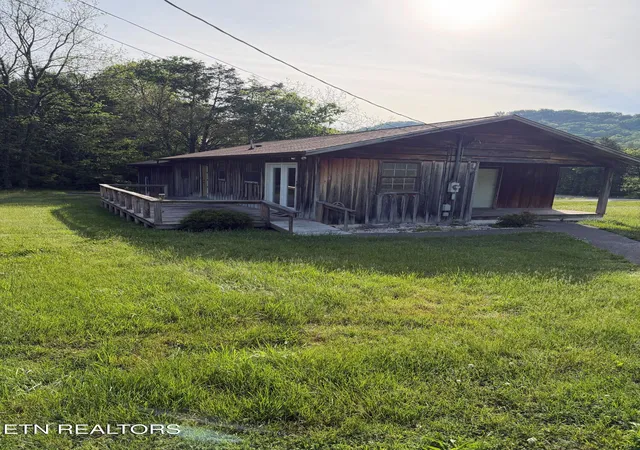 3rd image of 912 Raccoon Valley Rd, Maynardville, TN 37807 | MLS# 1338575