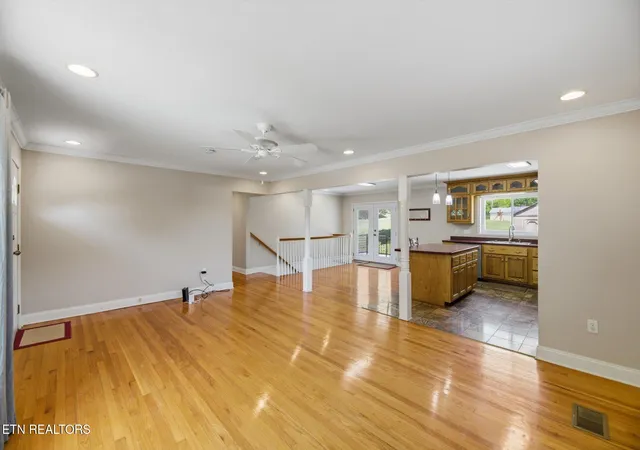 3rd image of 1012 Bennett St, Sweetwater, TN 37874 | MLS# 1338172