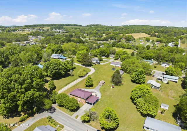 40th image of 1012 Bennett St, Sweetwater, TN 37874 | MLS# 1338172