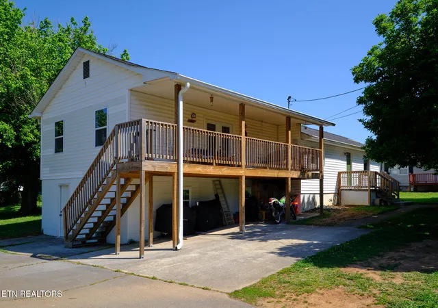 Homes for sale in Lenoir City, TN | 8000 W Hwy 11, Lenoir City, TN 37771 | MLS# 1338152