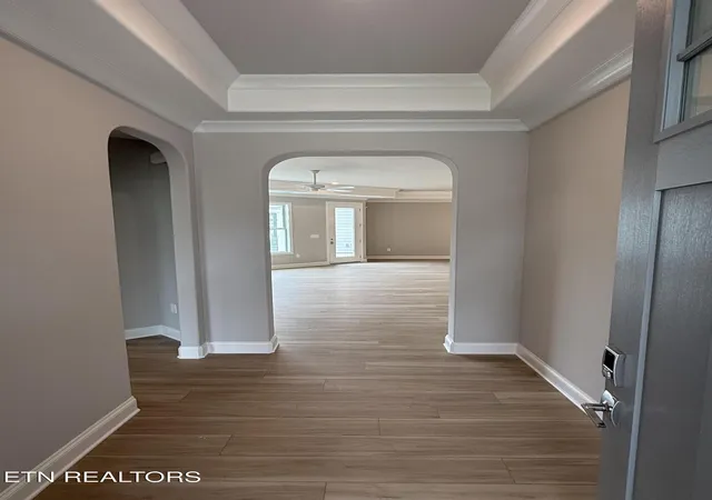 Homes for sale in Lenoir City, TN | 174 Honeysuckle Dr, Lenoir City, TN 37771 | MLS# 1339215