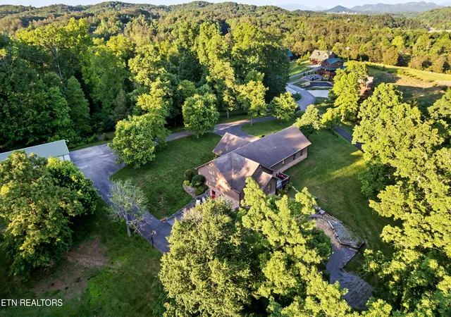 2nd image of 2744 Dayne Dr, Sevierville, TN 37876 | MLS# 1338496
