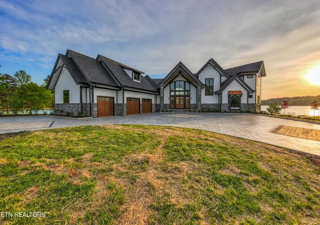 2nd image of 202 Crown Jewel Ln, La Follette, TN 37766 | MLS# 1339152
