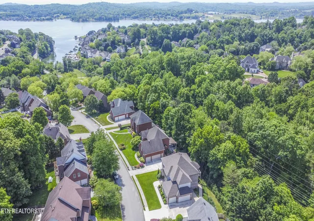 Photo 3 of Single family home for sale at 10412 Meadow Ridges Ln, Knoxville, TN 37922 | MLS# 1339008 | Listing updated on 2026-07-28