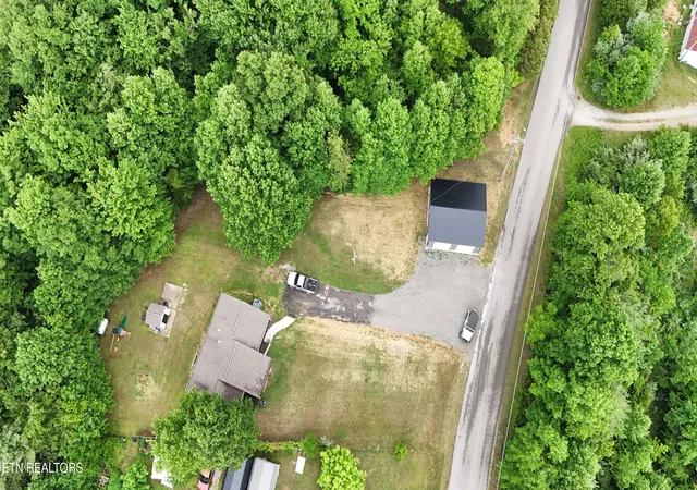Homes for sale in Helenwood, TN | 2500 Cherry Fork Rd, Helenwood, TN 37755 | MLS# 1338377