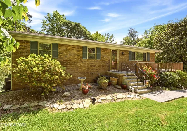 40th image of 221 Sherwood Rd, Powell, TN 37849 | MLS# 1340457