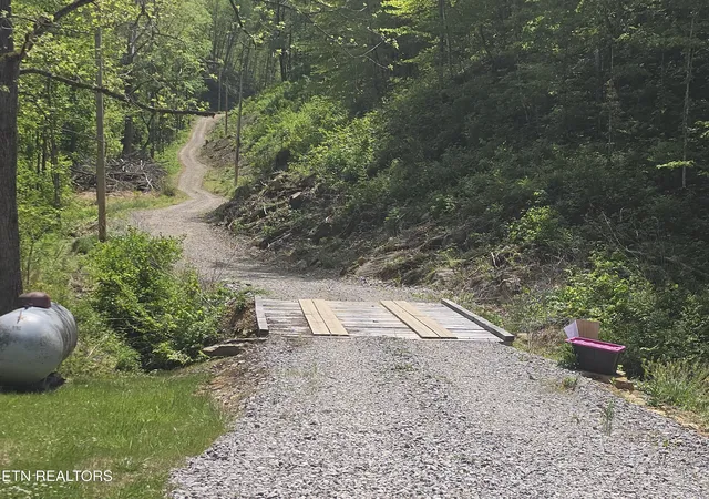 1st image of Tbd S Hwy 25e Hwy, Tazewell, TN 37879 | MLS# 1338361
