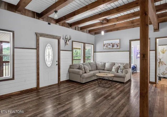 Photo 3 of Single family home for sale at 2560 Schisandra Ln, Cosby, TN 37722 | MLS# 1339251 | Listing updated on 2026-08-31