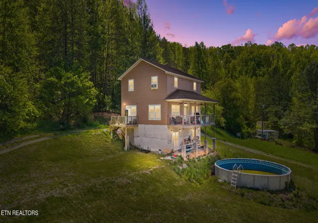 Photo 1 of Single family home for sale at 4018 Jones Cvs Rd, Sevierville, TN 37876 | MLS# 1339575 | Listing updated on 2026-10-20