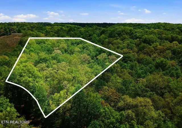 Land for sale at 0 T Rd, Monterey, TN 38574 | MLS# 1338412