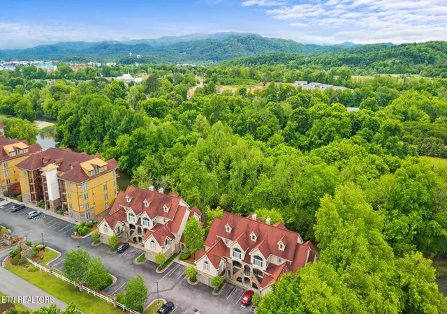 Homes for sale in Sevierville, TN | 643 River Pl Wy #A401, Sevierville, TN 37862 | MLS# 1339171