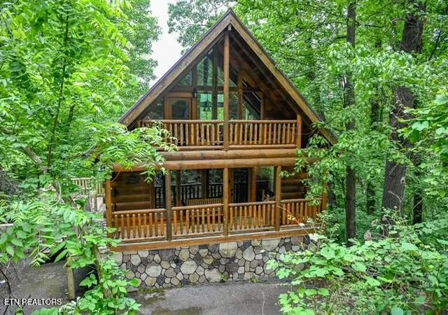 Photo 2 of Single family home for sale at 1428 Indian Ct, Sevierville, TN 37876 | MLS# 1338567 | Listing updated on 2026-10-07