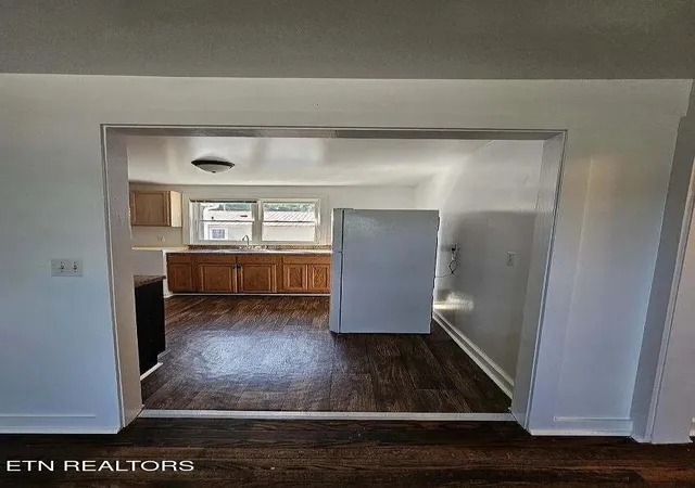 Photo 3 of Multi family home for sale at 725 Chilhowee St, Harriman, TN 37748 | MLS# 1338585 | Listing updated on 2026-06-03