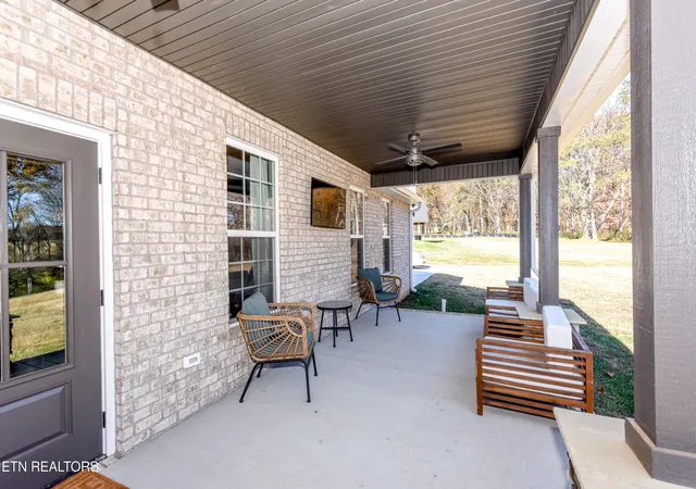 5th image of 910 Sophie Dr, Greenback, TN 37742 | MLS# 1339991