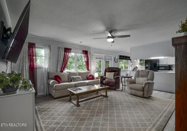 5th image of 2163 Sugar Grove Valley Rd, Harriman, TN 37748 | MLS# 1338870