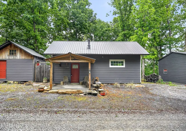 Homes for sale in Celina, TN | 853 Rock Springs Rd, Celina, TN 38551 | MLS# 1338701