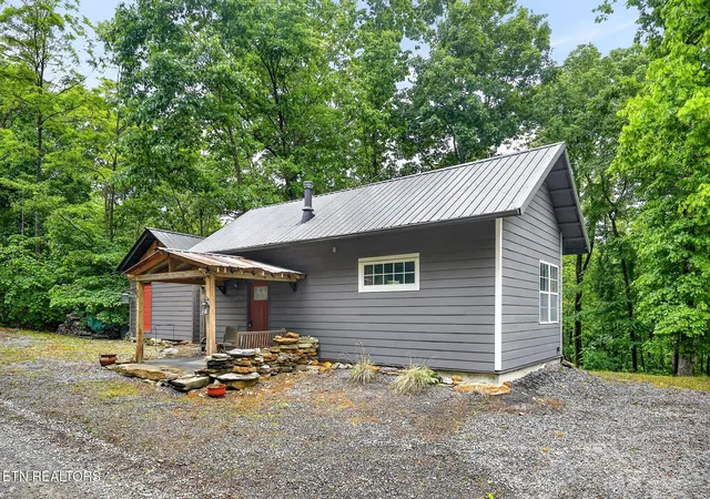 Homes for sale in Celina, TN | 853 Rock Springs Rd, Celina, TN 38551 | MLS# 1338701