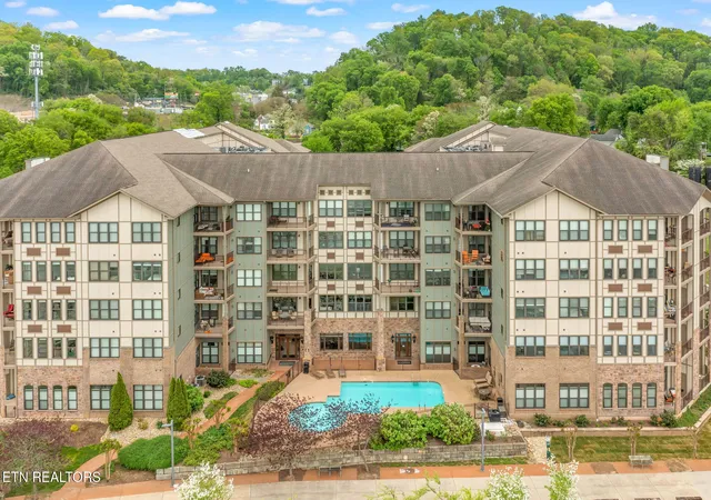 1st image of 445 W Blount Ave #409, Knoxville, TN 37920 | MLS# 1338863