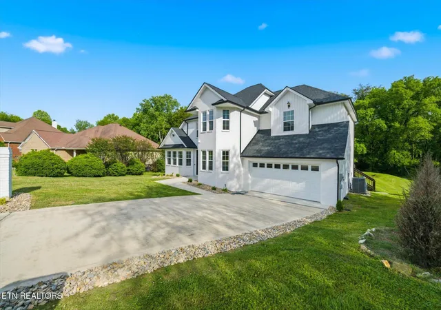 3rd image of 3636 S Creek Rd, Knoxville, TN 37920 | MLS# 1339663
