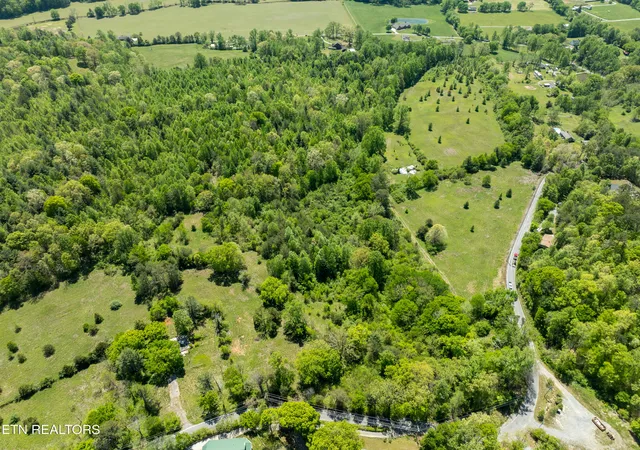5th image of 444 E Millers Cove Rd, Walland, TN 37886 | MLS# 1339367