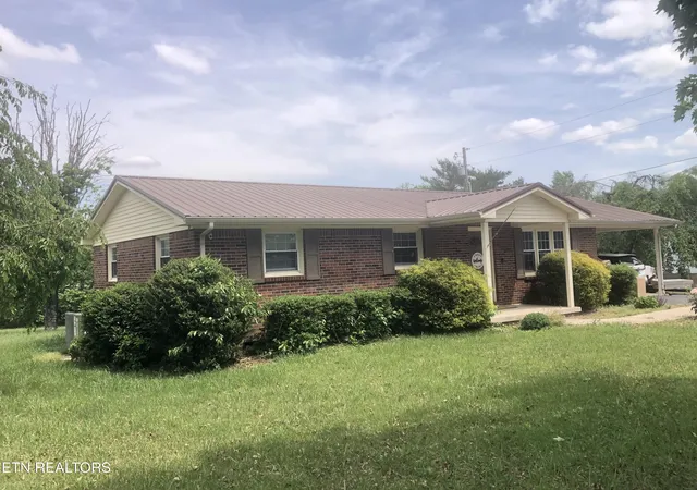 Homes for sale in Cookeville, TN | 1567 Clemmons Rd, Cookeville, TN 38501 | MLS# 1338800