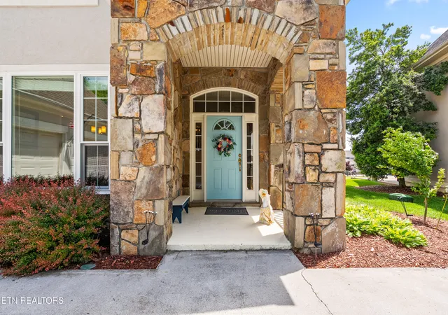 3rd image of 204 Kingbird Dr, Vonore, TN 37885 | MLS# 1338810