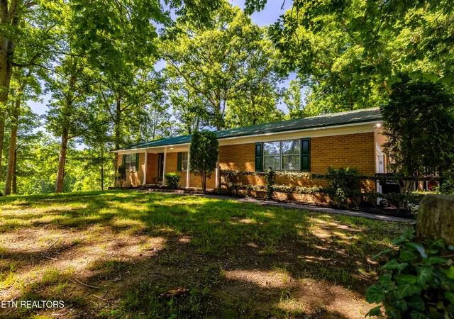 Homes for sale in Corryton, TN | 8518 Coppock Rd, Corryton, TN 37721 | MLS# 1338894