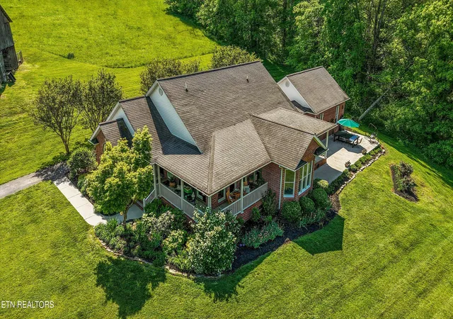 4th image of 4151 Cave Springs Rd, Tazewell, TN 37879 | MLS# 1338956