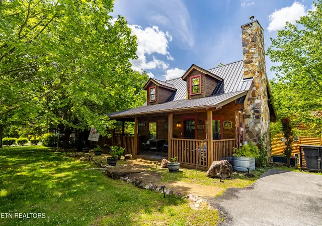Single family home for sale at 1017 Walini Way, Sevierville, TN 37876 | MLS# 1339275