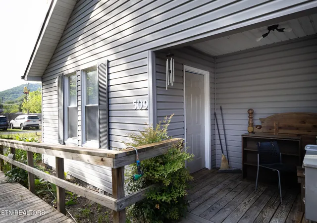 Homes for sale in Pineville, KY | 509 W Tennessee Ave, Pineville, KY 40977 | MLS# 1338925