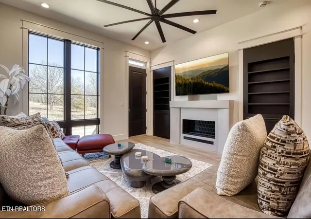 Photo 4 of Condo for sale at 208 Granite Dr, Sevierville, TN 37876 | MLS# 1339025 | Listing updated on 2026-09-12